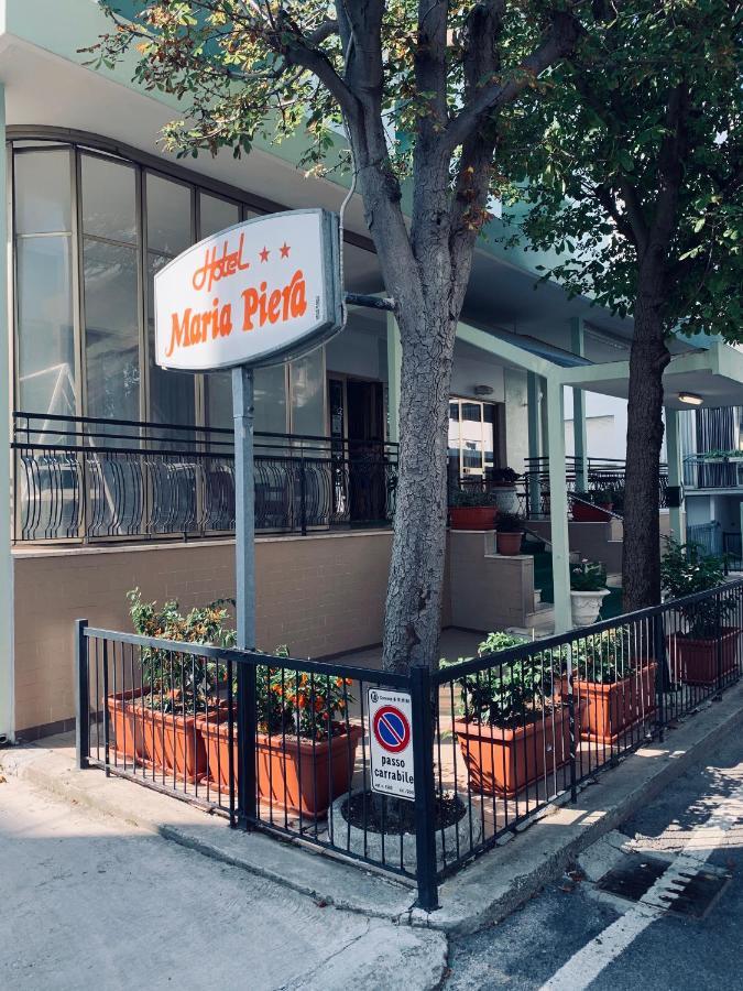 Hotel Maria Piera Rimini Buitenkant foto